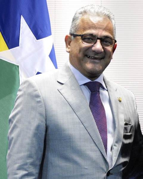 Senador Pastor Valadares (PDT/RO)